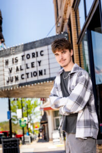 Valley Junction Senior Portraits